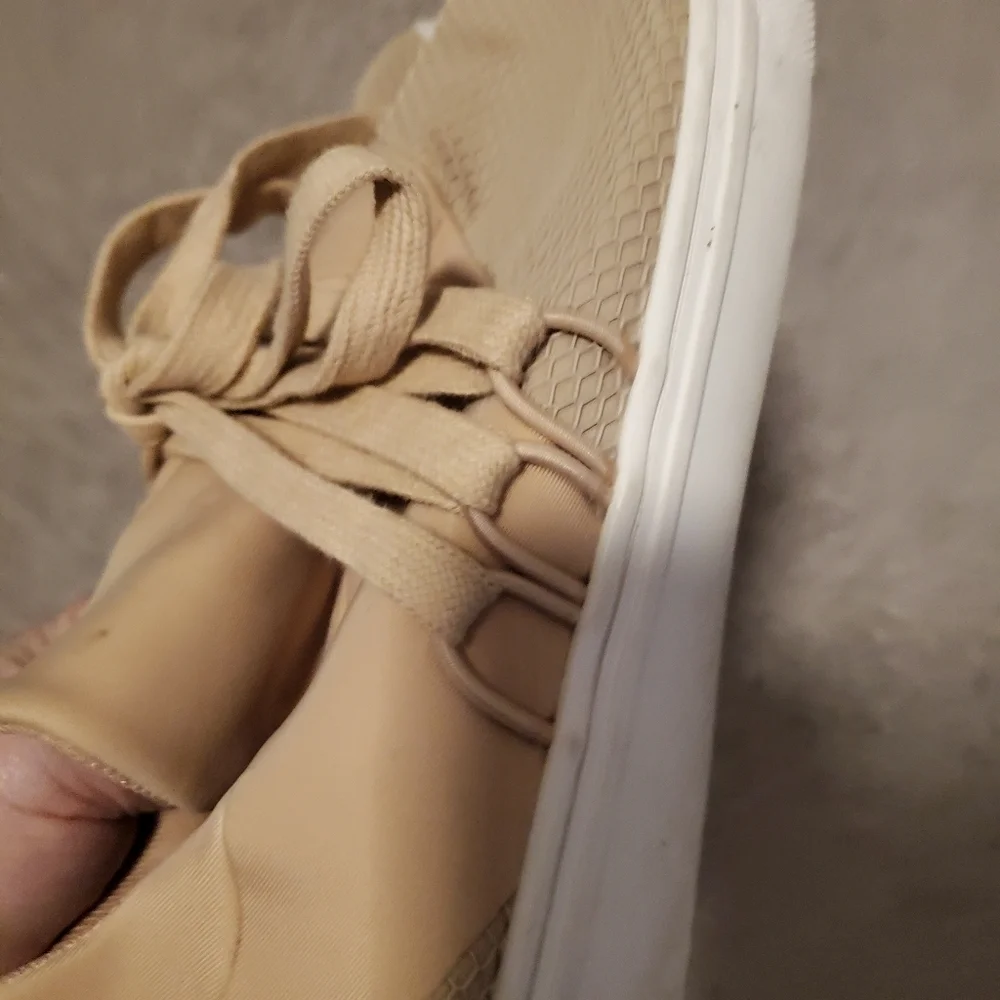 Steve Madden Lancer Blush Pink Comfortable Soft Fabric Sneakers